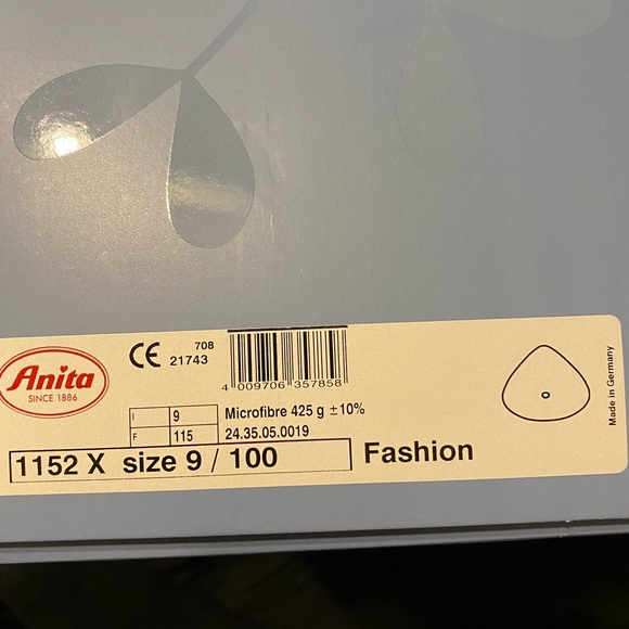 2 Anita Care Fashion Lightweight Breast Forms - Picture 4 of 4